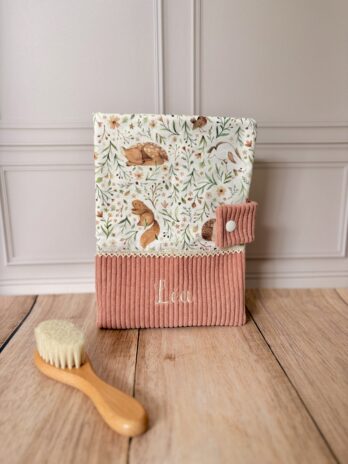 Protège carnet de santé personnalisé – Animaux de la forêt