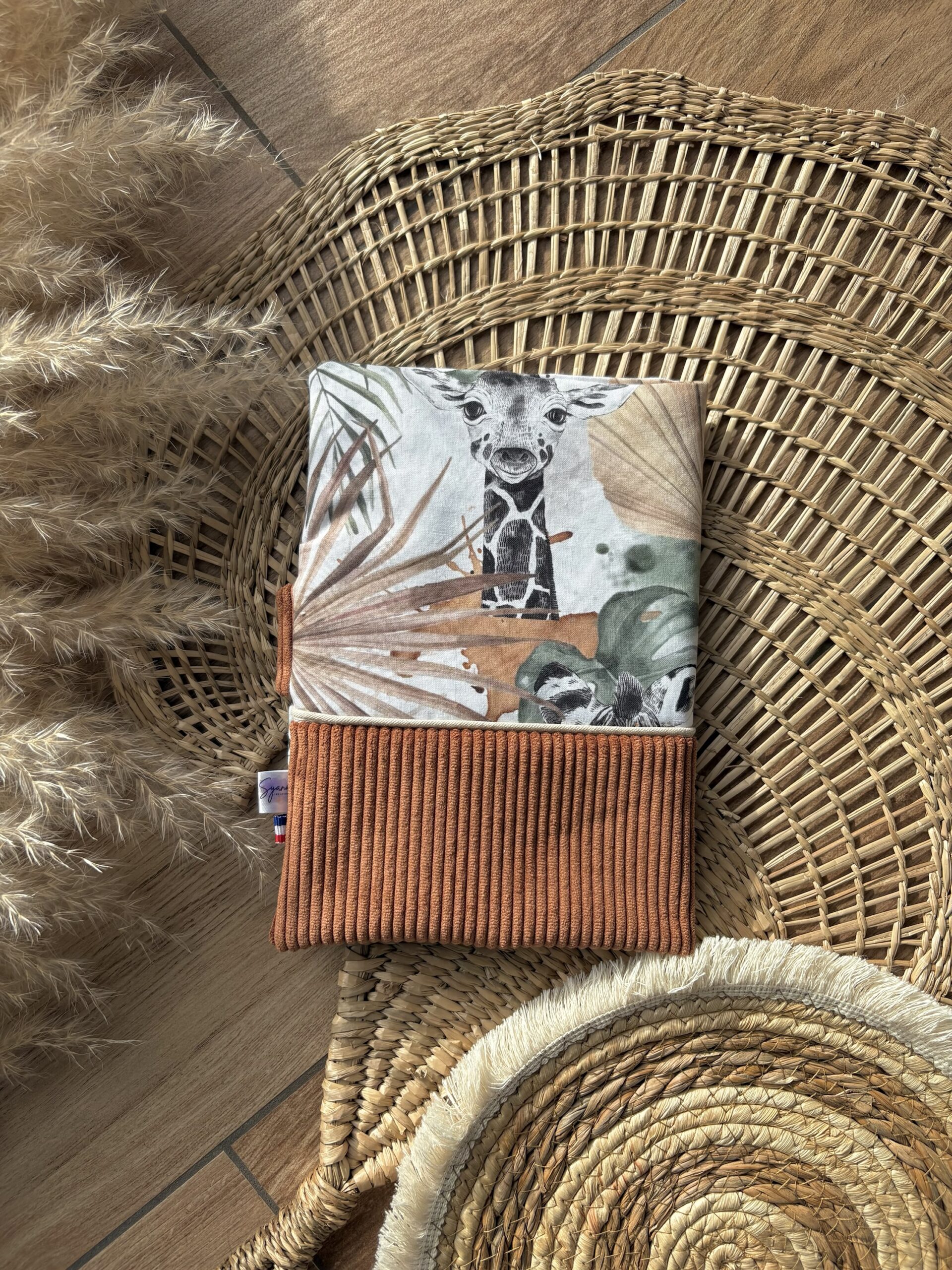 Protège carnet de santé personnalisé - Savane Africaine 🦁🌾 – Image 4