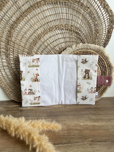 Protège carnet de santé personnalisé - Animaux de la forêt 🐿️🌳 – Image 4