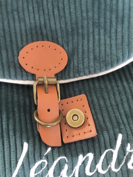 Sac à dos personnalisé Vintage - Petites Fleurs – Image 4