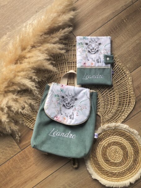 Sac à dos Enfant Savane Fleurie 🦁🌸Personnalisé en Velours côtelé – Image 2