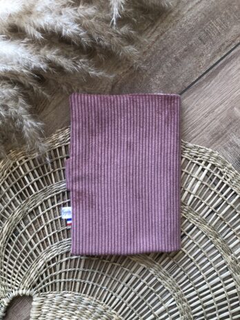 Protège carnet de santé personnalisé – Velours Côtelé Vieux Rose